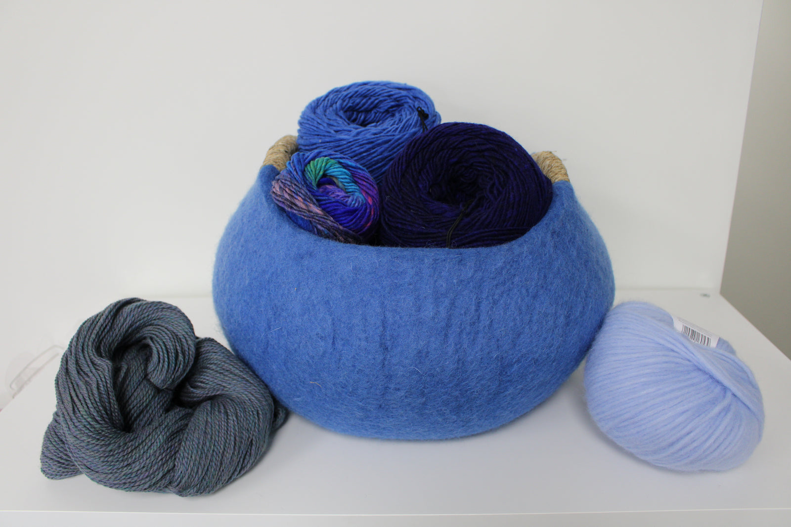 Wool Felt Basket with Corded Hemp Handles