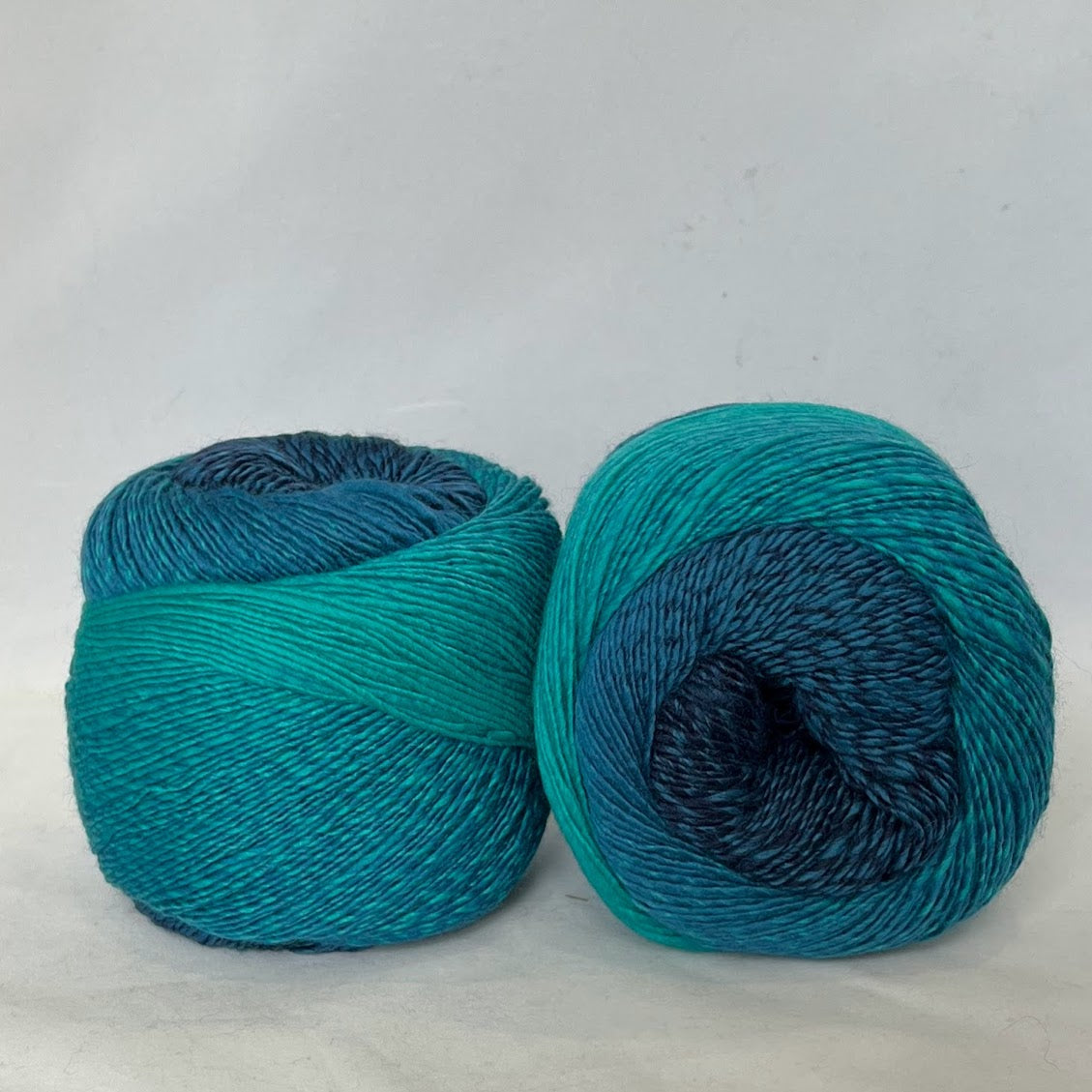 Poema cashmere Navy teal