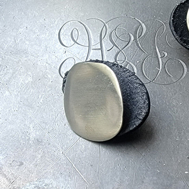 Jul MidCent Mod button circle BT77