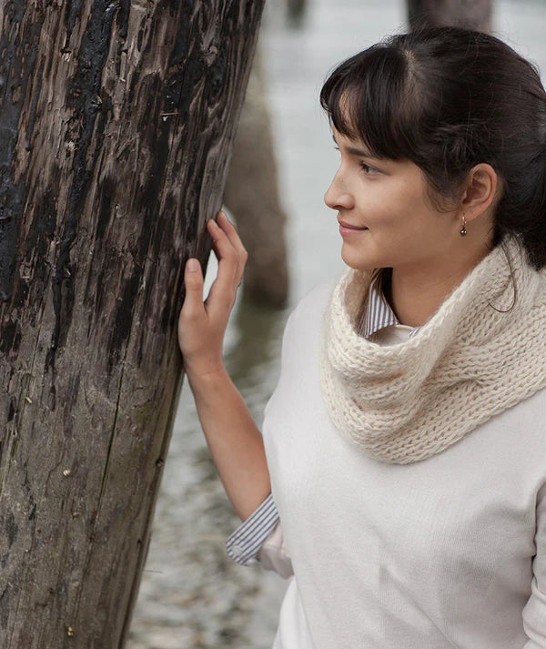 Churchmouse Reversible Cable Neck Wrap & Scarf Pattern