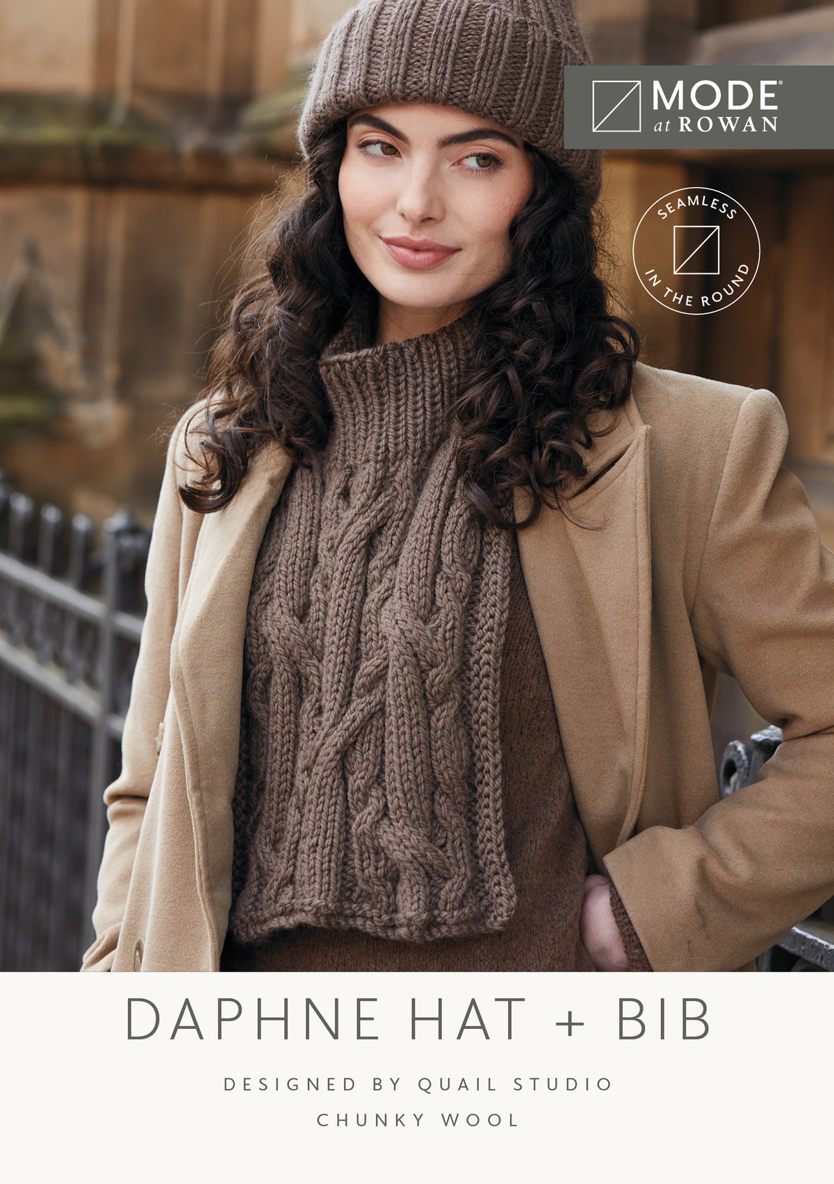 Mode Pattern Daphne hat and bib