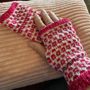 mosaic knitting class fingerless gloves