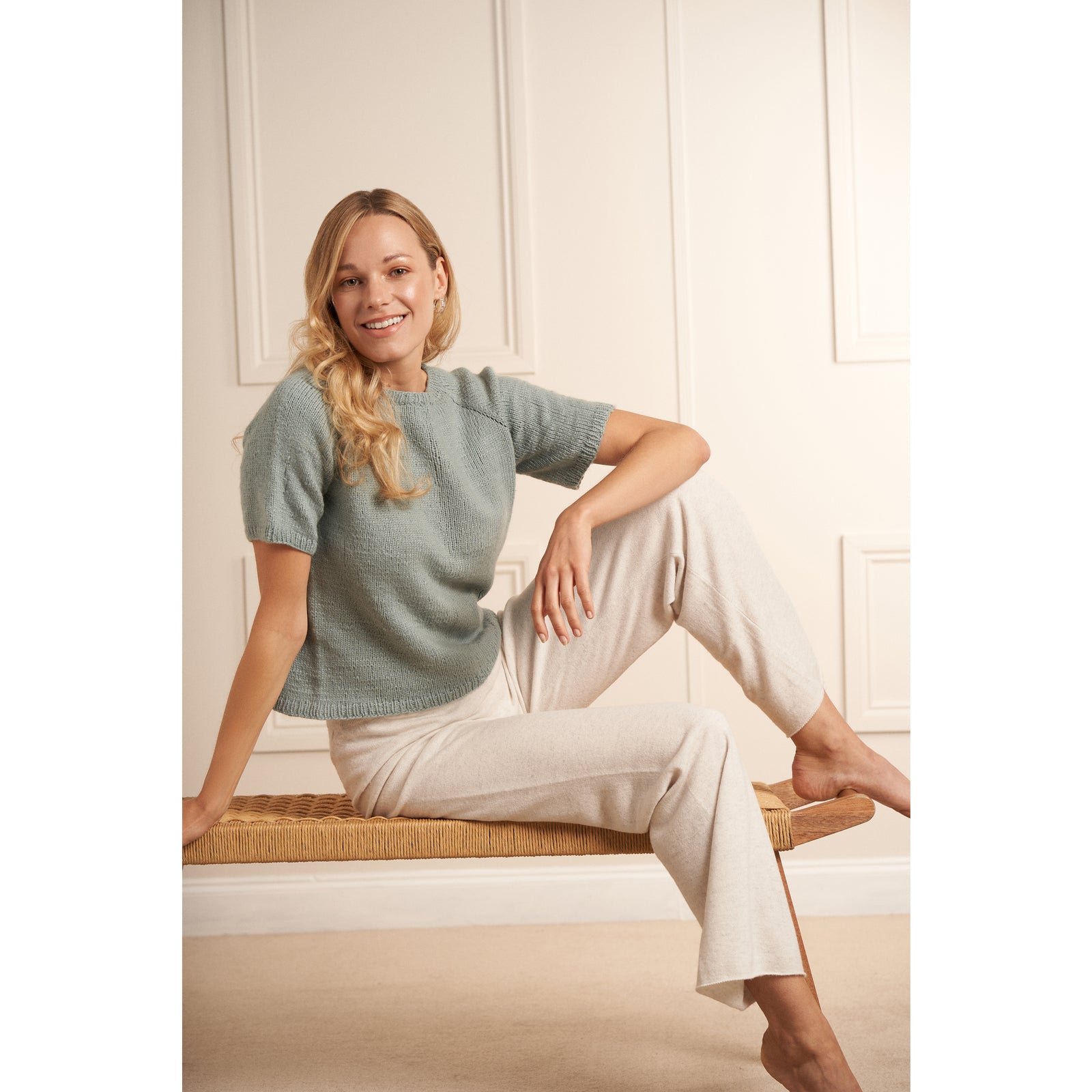 Rowan Mode Lounge 4-proj