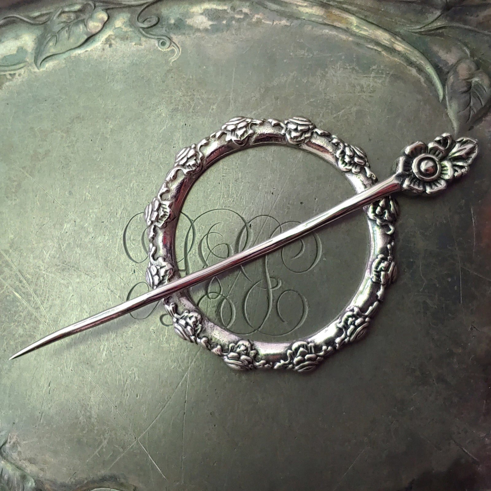 JUL Heart Chakra Cuff/Pin CF81